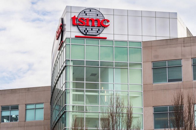 TSMC tiếp tục nới rộng khoảng cách với đối thủ bám đuổi quyết liệt Samsung trong lĩnh vực đúc chip - Ảnh 1. TSMC tiếp tục nới rộng khoảng cách với đối thủ bám đuổi quyết liệt Samsung trong lĩnh vực đúc chip - Ảnh 1.