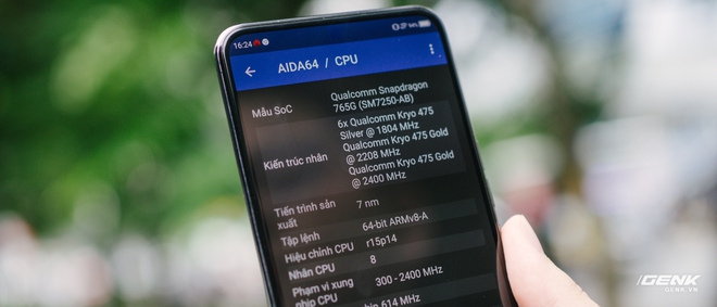 Trên tay smartphone có camera ẩn dưới màn hình đầu tiên trên thế giới: Chất lượng không như kỳ vọng - Ảnh 17. Trên tay smartphone có camera ẩn dưới màn hình đầu tiên trên thế giới: Chất lượng không như kỳ vọng - Ảnh 17.