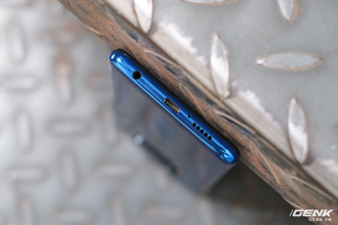 Cận cảnh POCO X3 NFC tại Việt Nam: Chạy Snapdragon 732G mới nhất, màn 120Hz, cụm camera hơi thô, bù lại có tính năng quay vlog rất đáng dùng - Ảnh 20. Cận cảnh POCO X3 NFC tại Việt Nam: Chạy Snapdragon 732G mới nhất, màn 120Hz, cụm camera hơi thô, bù lại có tính năng quay vlog rất đáng dùng - Ảnh 20.