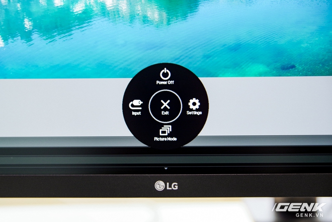 Trải nghiệm nhanh màn hình LG UltraFine Display 4K dành cho dân đồ hoạ: thiết kế tinh tế, hiển thị ấn tượng - Ảnh 12. Trải nghiệm nhanh màn hình LG UltraFine Display 4K dành cho dân đồ hoạ: thiết kế tinh tế, hiển thị ấn tượng - Ảnh 12.