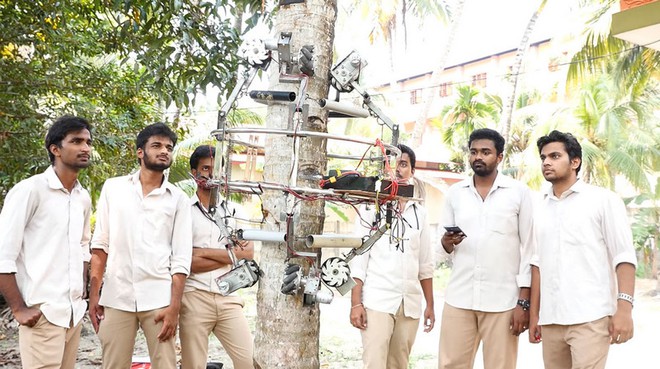 Các nhà khoa học Ấn Độ phát triển thành công robot hái dừa, năng suất thu hoạch cao hơn cả con người - Ảnh 5.