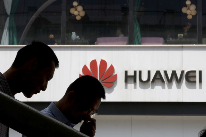 Quan chức Mỹ khẳng định các nhà mạng cần 1,8 tỷ USD để thay thế các thiết bị mạng 5G của Huawei và ZTE - Ảnh 2.