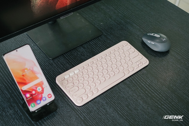 Cận cảnh Samsung M5: Màn hình thông minh mới của Samsung có thể hoạt động độc lập không cần máy tính, giá từ 7 triệu đồng - Ảnh 9. Cận cảnh Samsung M5: Màn hình thông minh mới của Samsung có thể hoạt động độc lập không cần máy tính, giá từ 7 triệu đồng - Ảnh 9.