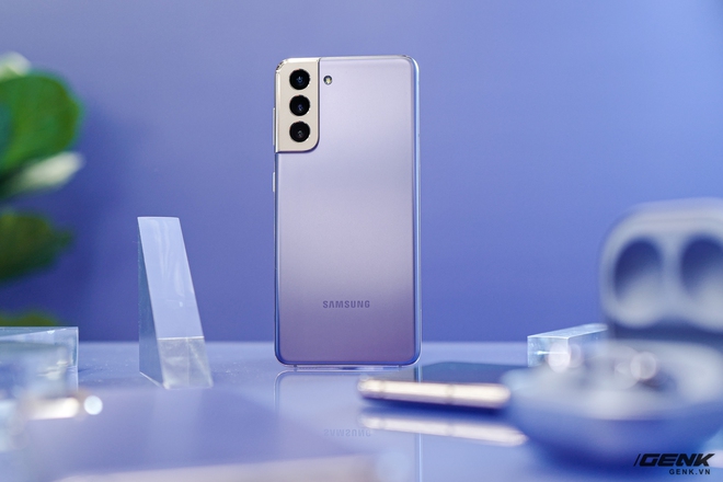 Có đủ tiền mua Galaxy S21 Ultra, nhưng tôi vẫn chọn S21 bản thường - Ảnh 1. Có đủ tiền mua Galaxy S21 Ultra, nhưng tôi vẫn chọn S21 bản thường - Ảnh 1.