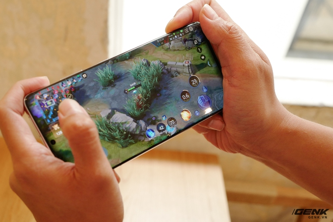 Có đủ tiền mua Galaxy S21 Ultra, nhưng tôi vẫn chọn S21 bản thường - Ảnh 5. Có đủ tiền mua Galaxy S21 Ultra, nhưng tôi vẫn chọn S21 bản thường - Ảnh 5.