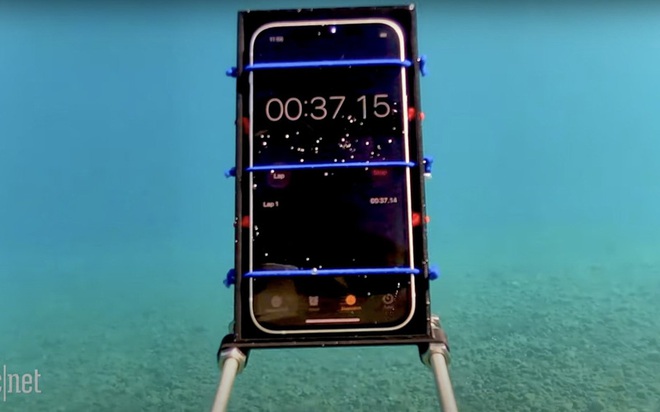 Cô gái vô tình ném cả Huawei Mate40 và iPhone 12 vào máy giặt, kết quả lúc lấy ra đầy bất ngờ - Ảnh 5. Cô gái vô tình ném cả Huawei Mate40 và iPhone 12 vào máy giặt, kết quả lúc lấy ra đầy bất ngờ - Ảnh 5.