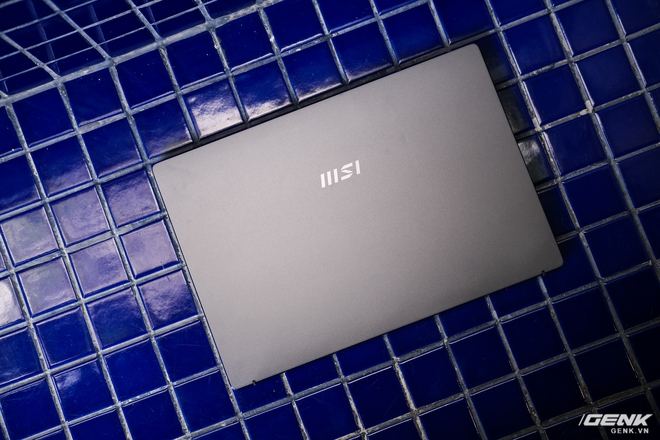 Trải nghiệm MSI Prestige 14 Evo: Một trong những chiếc laptop đầu tiên đạt chuẩn Evo của Intel, chạy iRIS Xe Graphics nhưng chơi được cả GTA V - Ảnh 1. Trải nghiệm MSI Prestige 14 Evo: Một trong những chiếc laptop đầu tiên đạt chuẩn Evo của Intel, chạy iRIS Xe Graphics nhưng chơi được cả GTA V - Ảnh 1.