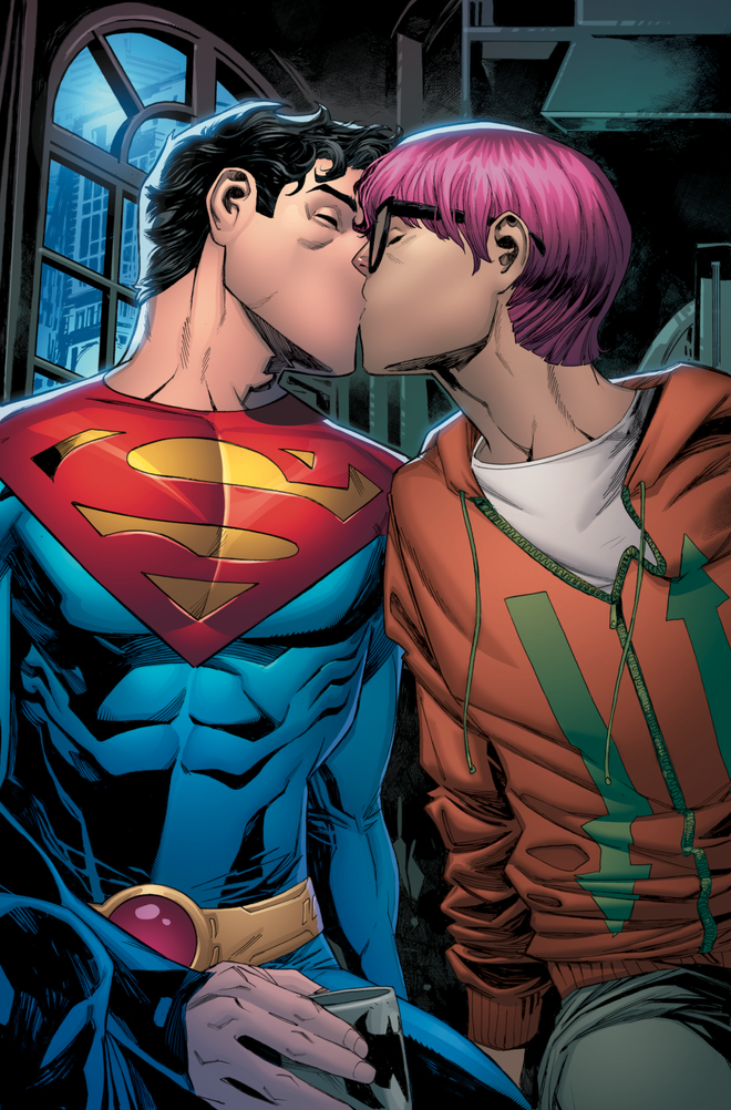 DC xác nhận Superman là người song tính luyến ái - Ảnh 1.