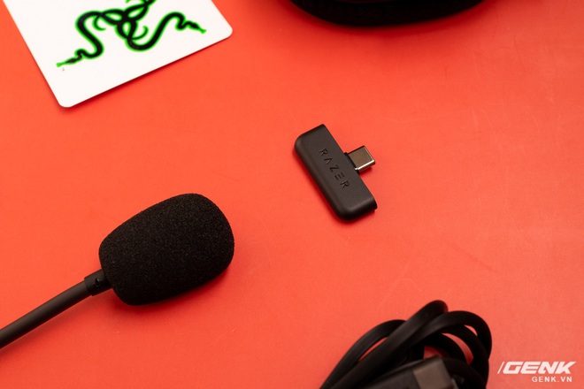 Trên tay tai nghe Razer Barracuda X: Đẹp theo phong cách tối giản, hỗ trợ không dây trên nhiều nền tảng, giá 2,59 triệu đồng - Ảnh 4. Trên tay tai nghe Razer Barracuda X: Đẹp theo phong cách tối giản, hỗ trợ không dây trên nhiều nền tảng, giá 2,59 triệu đồng - Ảnh 4.