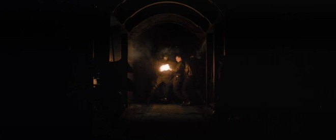 Soi trailer The Batman: Chàng Dơi đối mặt với 2 phản diện Riddler và Penguin, miêu nữ Catwoman cũng xuất hiện góp vui - Ảnh 19. Soi trailer The Batman: Chàng Dơi đối mặt với 2 phản diện Riddler và Penguin, miêu nữ Catwoman cũng xuất hiện góp vui - Ảnh 19.