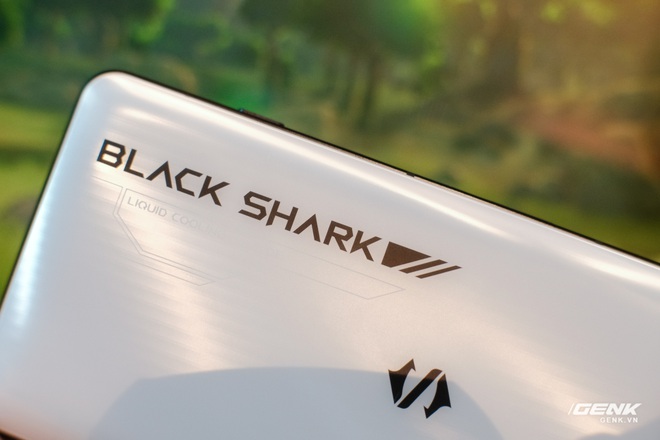 Trên tay Black Shark 4S: Nâng cấp nhỏ không đáng mua, giá 10.9 triệu đồng - Ảnh 8.