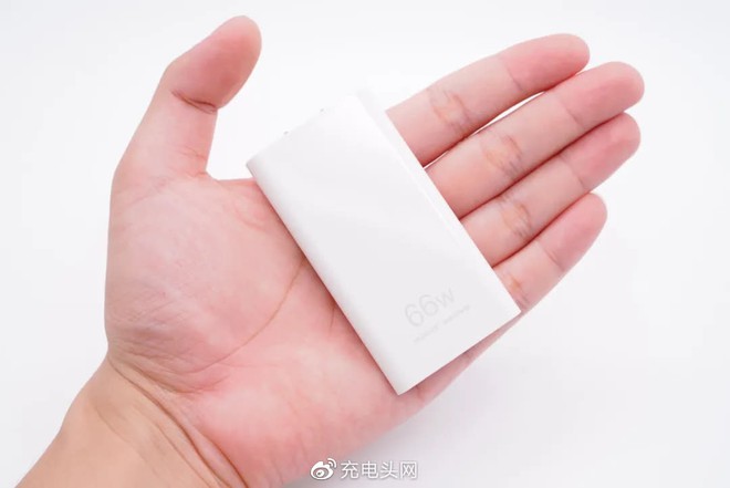 Huawei ra mắt củ sạc 66W siêu nhỏ gọn: Mỏng chỉ 10.5mm, hỗ trợ PD 40W, giá 1 triệu đồng - Ảnh 2. Huawei ra mắt củ sạc 66W siêu nhỏ gọn: Mỏng chỉ 10.5mm, hỗ trợ PD 40W, giá 1 triệu đồng - Ảnh 2.