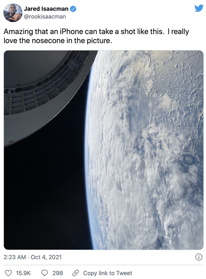 Tỷ phú chia sẻ ảnh chụp bằng iPhone 12 trên tàu SpaceX: Thật ấn tượng khi một chiếc iPhone chụp được như thế này - Ảnh 3.