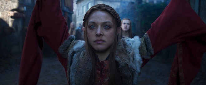 Soi trailer The Witcher mùa 2: Cha con Geralt song kiếm hợp bích đối đầu quái vật ma cây, siêu sát thủ chuyên săn lùng Ciri chính thức lộ diện - Ảnh 28. Soi trailer The Witcher mùa 2: Cha con Geralt song kiếm hợp bích đối đầu quái vật ma cây, siêu sát thủ chuyên săn lùng Ciri chính thức lộ diện - Ảnh 28.