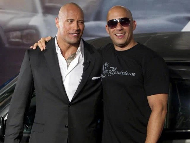 Gia đình vẫn yên ấm: Vin Diesel bất ngờ muốn The Rock trở lại Fast & Furious 10 sau nhiều năm dỗi nhau - Ảnh 2.