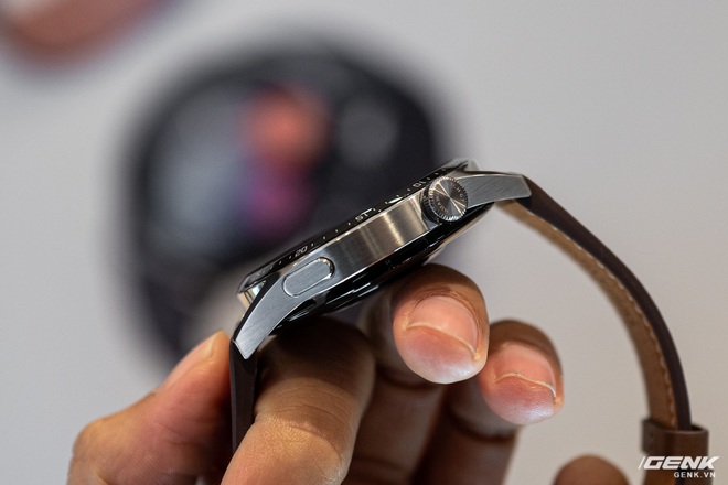 Huawei ra mắt Watch GT 3 và GT Runner tại VN: Thiết kế siêu nhẹ, nhiều tính năng hay ho cho người vận động, pin trâu, chưa có giá - Ảnh 3. Huawei ra mắt Watch GT 3 và GT Runner tại VN: Thiết kế siêu nhẹ, nhiều tính năng hay ho cho người vận động, pin trâu, chưa có giá - Ảnh 3.