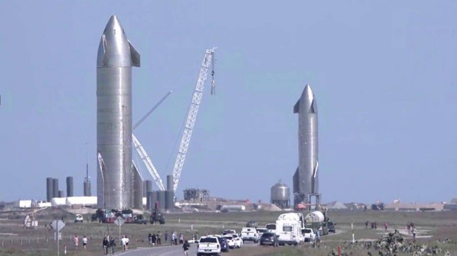 Elon Musk chia sẻ hình ảnh mới nhất về nguyên mẫu tàu vũ trụ Starship khiến người xem cứ ngỡ đang xem phim viễn tưởng - Ảnh 1. Elon Musk chia sẻ hình ảnh mới nhất về nguyên mẫu tàu vũ trụ Starship khiến người xem cứ ngỡ đang xem phim viễn tưởng - Ảnh 1.
