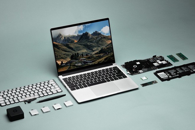 Laptop dễ nâng cấp nhất thế giới ra mắt: Mỏng nhẹ còn hơn cả MacBook Pro M1 của Apple - Ảnh 1. Laptop dễ nâng cấp nhất thế giới ra mắt: Mỏng nhẹ còn hơn cả MacBook Pro M1 của Apple - Ảnh 1.