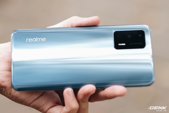 Trên tay Realme GT: Smartphone Snapdragon 888, màn hình AMOLED 120Hz giá rẻ - Ảnh 17.