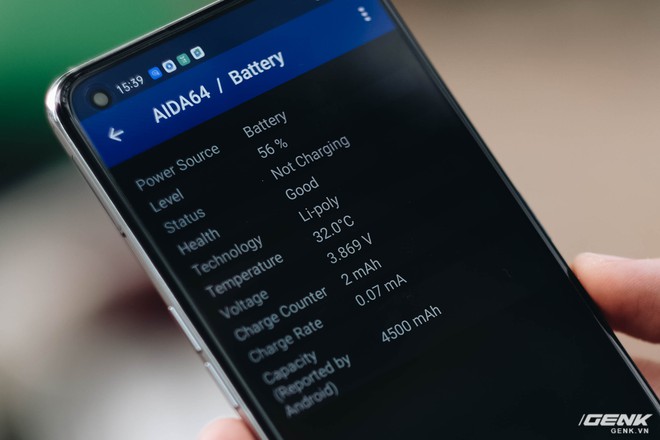 Trên tay Realme GT: Smartphone Snapdragon 888, màn hình AMOLED 120Hz giá rẻ - Ảnh 13. Trên tay Realme GT: Smartphone Snapdragon 888, màn hình AMOLED 120Hz giá rẻ - Ảnh 13.