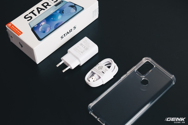 Trên tay Vsmart Star 5: Smartphone duy nhất trong tầm giá có vSIM kèm gói 4G miễn phí - Ảnh 3. Trên tay Vsmart Star 5: Smartphone duy nhất trong tầm giá có vSIM kèm gói 4G miễn phí - Ảnh 3.