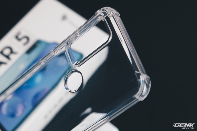 Trên tay Vsmart Star 5: Smartphone duy nhất trong tầm giá có vSIM kèm gói 4G miễn phí - Ảnh 5. Trên tay Vsmart Star 5: Smartphone duy nhất trong tầm giá có vSIM kèm gói 4G miễn phí - Ảnh 5.