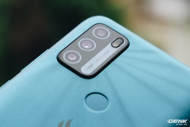 Trên tay Vsmart Star 5: Smartphone duy nhất trong tầm giá có vSIM kèm gói 4G miễn phí - Ảnh 7. Trên tay Vsmart Star 5: Smartphone duy nhất trong tầm giá có vSIM kèm gói 4G miễn phí - Ảnh 7.