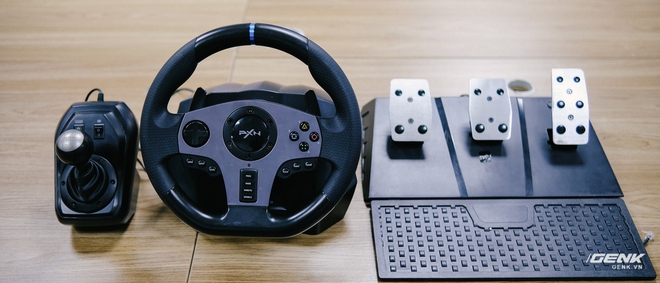 Trải nghiệm vô lăng chơi game PXN V9: Giá rẻ bất ngờ, nhưng của rẻ liệu có phải của ôi? - Ảnh 2. Trải nghiệm vô lăng chơi game PXN V9: Giá rẻ bất ngờ, nhưng của rẻ liệu có phải của ôi? - Ảnh 2.
