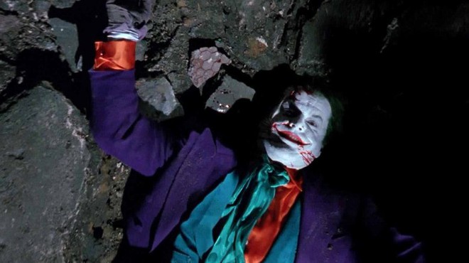 Những chi tiết hơi sai sai nhưng lại thường xuyên xuất hiện trong các bộ phim về Batman - Ảnh 1. Những chi tiết hơi sai sai nhưng lại thường xuyên xuất hiện trong các bộ phim về Batman - Ảnh 1.