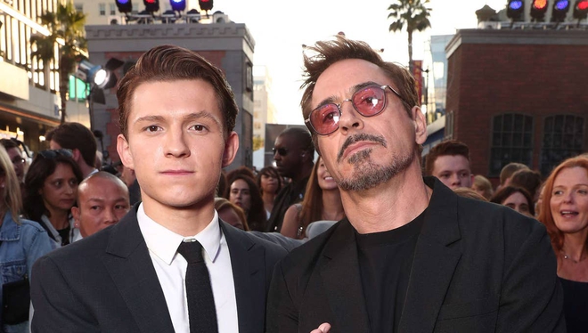 Đi thử vai Spider-Man, Tom Holland hí hửng trò chuyện với “chú Stark”, nhưng hóa ra đó chỉ là diễn viên đóng thế cho Robert Downey Jr. - Ảnh 2. Đi thử vai Spider-Man, Tom Holland hí hửng trò chuyện với “chú Stark”, nhưng hóa ra đó chỉ là diễn viên đóng thế cho Robert Downey Jr. - Ảnh 2.
