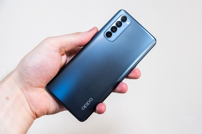OPPO lần đầu tiên vượt mặt Huawei để trở thành thương hiệu smartphone bán chạy nhất thị trường Trung Quốc - Ảnh 1.