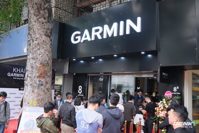 Garmin khai trương cửa hàng thương hiệu đầu tiên tại Việt Nam - Ảnh 2. Garmin khai trương cửa hàng thương hiệu đầu tiên tại Việt Nam - Ảnh 2.