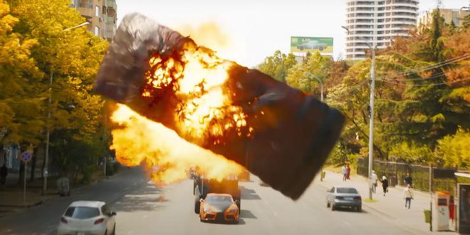 Những chi tiết cực cool mà bạn có thể đã bỏ lỡ trong trailer mới của Fast & Furious 9 - Ảnh 14. Những chi tiết cực cool mà bạn có thể đã bỏ lỡ trong trailer mới của Fast & Furious 9 - Ảnh 14.