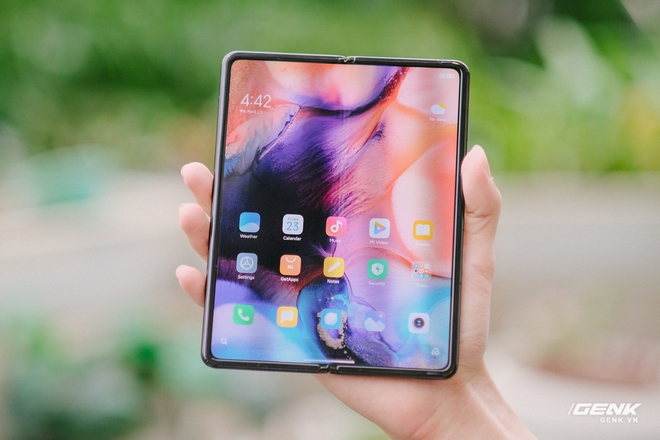 Trên tay Xiaomi Mi MIX Fold tại VN: Smartphone màn hình gập đầu tiên của Xiaomi có gì hấp dẫn? - Ảnh 10.