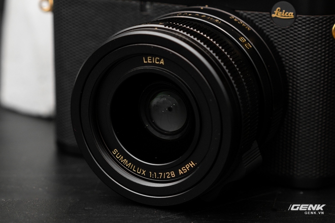 Đập hộp Leica Q2 phiên bản đặc biệt Daniel Craig x Greg Williams: Giá sương sương 183 triệu đồng, giới hạn 750 chiếc - Ảnh 15. Đập hộp Leica Q2 phiên bản đặc biệt Daniel Craig x Greg Williams: Giá sương sương 183 triệu đồng, giới hạn 750 chiếc - Ảnh 15.