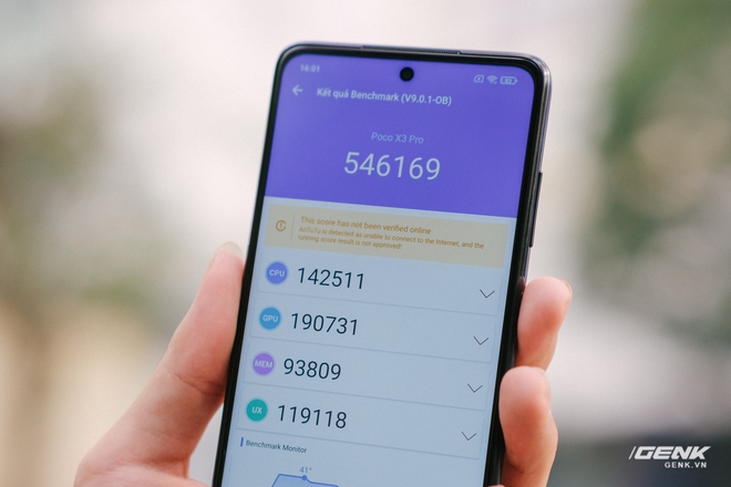 Trên tay và đánh giá nhanh POCO X3 Pro: Giá chỉ hơn 5 triệu nhưng có chip Snapdragon đầu 8, màn hình 120Hz, pin khủng 5160mAh - Ảnh 11. Trên tay và đánh giá nhanh POCO X3 Pro: Giá chỉ hơn 5 triệu nhưng có chip Snapdragon đầu 8, màn hình 120Hz, pin khủng 5160mAh - Ảnh 11.