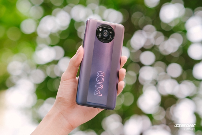 Trên tay và đánh giá nhanh POCO X3 Pro: Giá chỉ hơn 5 triệu nhưng có chip Snapdragon đầu 8, màn hình 120Hz, pin khủng 5160mAh - Ảnh 5. Trên tay và đánh giá nhanh POCO X3 Pro: Giá chỉ hơn 5 triệu nhưng có chip Snapdragon đầu 8, màn hình 120Hz, pin khủng 5160mAh - Ảnh 5.