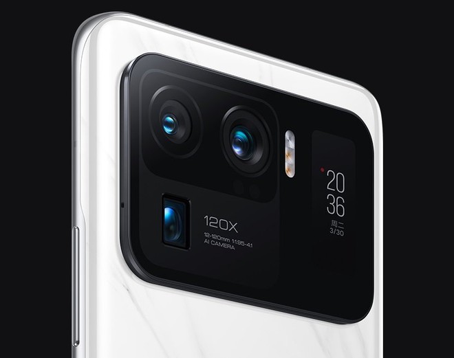 CEO Xiaomi thừa nhận: Màn hình phụ trên cụm camera của Mi 11 Ultra thực chất là Mi Band 5 - Ảnh 1.