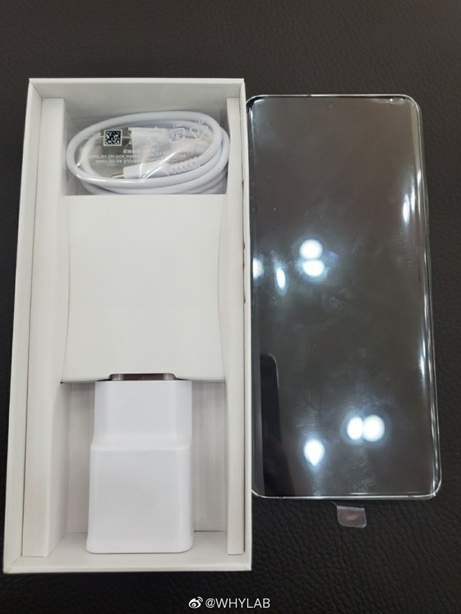 Galaxy Quantum2 lộ diện: Thiết kế lai Galaxy A72 và Galaxy S21, Snapdragon 860, camera 64MP, ra mắt 23/4 - Ảnh 5. Galaxy Quantum2 lộ diện: Thiết kế lai Galaxy A72 và Galaxy S21, Snapdragon 860, camera 64MP, ra mắt 23/4 - Ảnh 5.