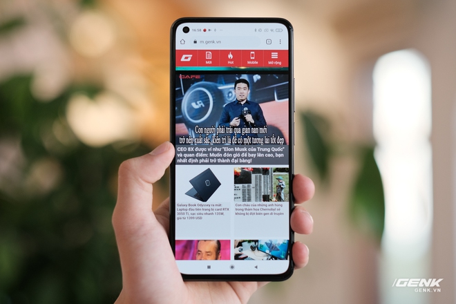 Trên tay Xiaomi Mi 11 Lite: Thiết kế cực mỏng nhẹ, có màn hình AMOLED 90Hz, Snapdragon 732G/780G, giá chỉ từ 6.9 triệu đồng - Ảnh 12. Trên tay Xiaomi Mi 11 Lite: Thiết kế cực mỏng nhẹ, có màn hình AMOLED 90Hz, Snapdragon 732G/780G, giá chỉ từ 6.9 triệu đồng - Ảnh 12.
