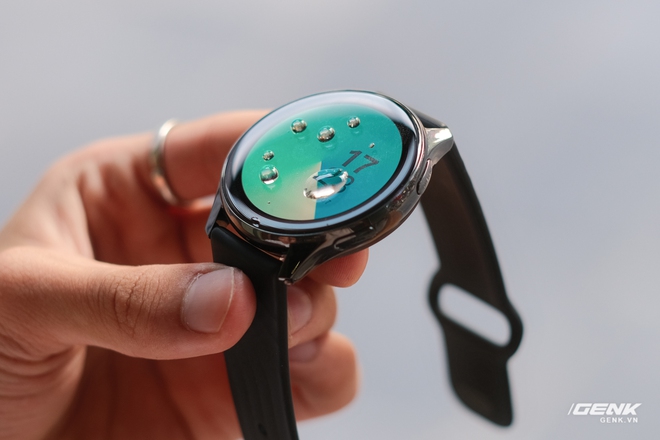 Trên tay và trải nghiệm nhanh OnePlus Watch: Thiết kế phổ thông, không dành cho người dùng nữ, có đo SpO2, pin 2 tuần, giá 4.2 triệu - Ảnh 18.