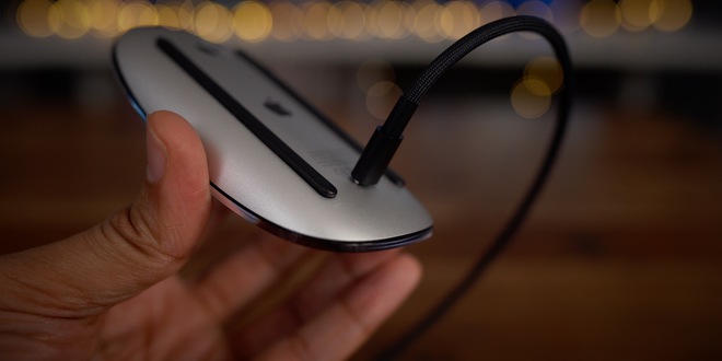 Apple đừng bắt Magic Mouse chổng ngược lên để sạc nữa, hãy học hỏi cách này của Lenovo - Ảnh 1.