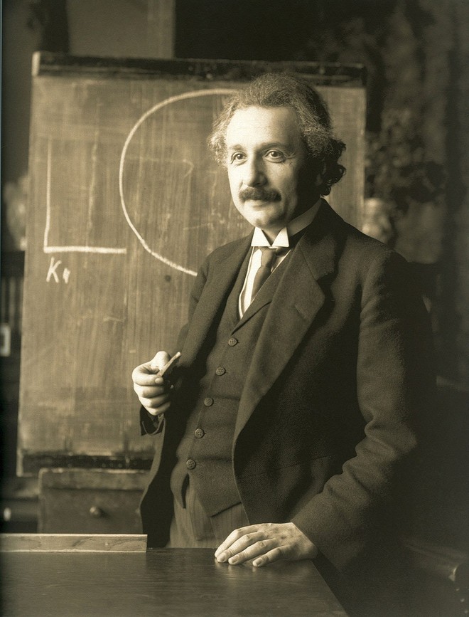 Những điều bạn chưa biết về tính tương đối và về Albert Einstein, người hiểu rõ nó nhất - Ảnh 3. Những điều bạn chưa biết về tính tương đối và về Albert Einstein, người hiểu rõ nó nhất - Ảnh 3.