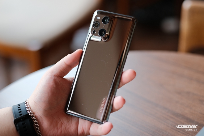 Unboxing OPPO Find X3 Pro chính hãng: Smartphone có camera sau kính hiển vi đầu tiên trên thế giới, giá 27 triệu, tặng quà 6 triệu - Ảnh 4.