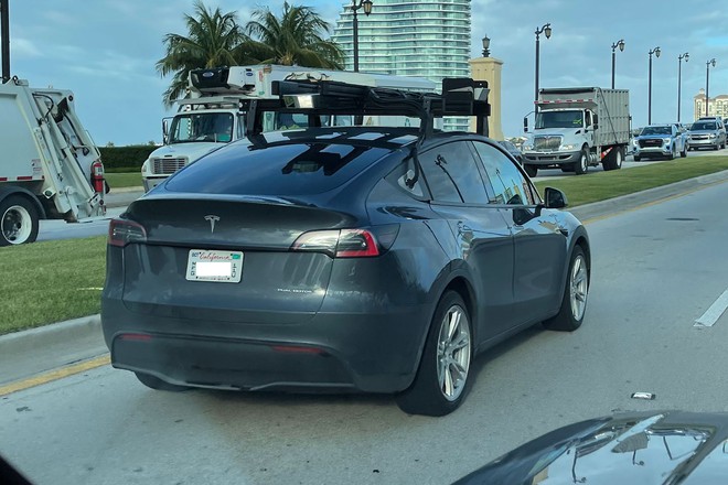 Elon Musk gọi công nghệ Lidar là trò lừa đảo, nhưng giờ Tesla lại đang thử nghiệm nó trên xe của mình - Ảnh 2.