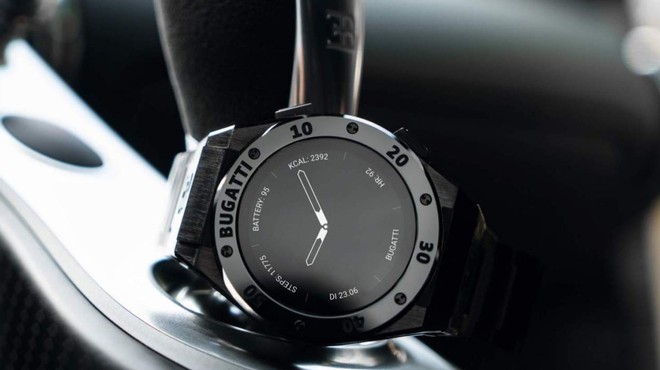 Bugatti bất ngờ ra mắt bộ ba smartwatch sang trọng, hầm hố không kém những chiếc siêu xe - Ảnh 3.