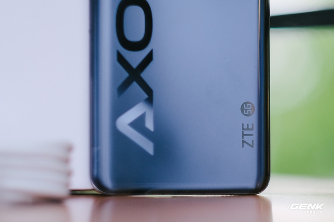 Trên tay ZTE Axon 30 Pro: Màn hình AMOLED 120Hz, Snapdragon 888, hai camera 64MP, giá 10.8 triệu đồng - Ảnh 6.