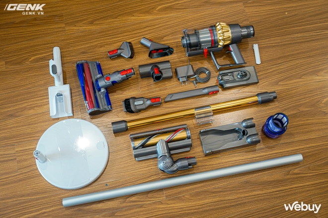 Trải nghiệm máy hút bụi Dyson giá 21 triệu: Nhiều phụ kiện, lắp ghép như LEGO, hút khỏe, chỉ hợp với nhà sang chảnh - Ảnh 6. Trải nghiệm máy hút bụi Dyson giá 21 triệu: Nhiều phụ kiện, lắp ghép như LEGO, hút khỏe, chỉ hợp với nhà sang chảnh - Ảnh 6.