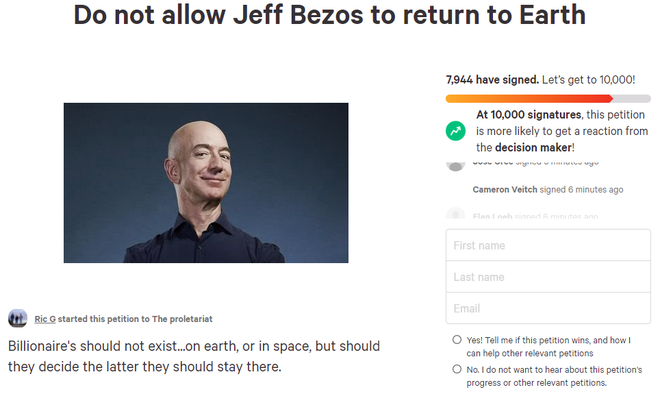 Chưa kịp bay lên không gian, Jeff Bezos đã bị hàng nghìn người muốn cấm trở về Trái Đất - Ảnh 1.