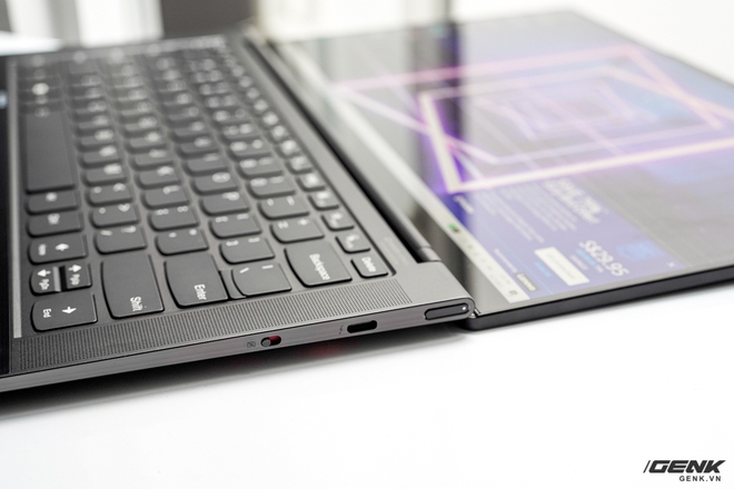 Đánh giá laptop Lenovo YOGA Slim 9i: Cái gì cũng ngon, mỗi tội giá còn cao quá! - Ảnh 5. Đánh giá laptop Lenovo YOGA Slim 9i: Cái gì cũng ngon, mỗi tội giá còn cao quá! - Ảnh 5.